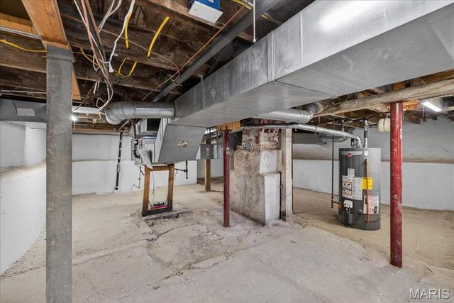 4949 Blow Street, St Louis, MO 63109