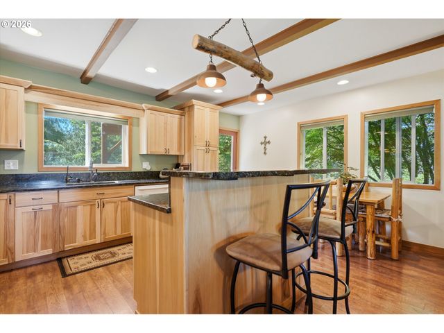 34430 Se COUPLAND Rd, Estacada, OR 97023