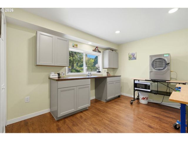 34430 Se COUPLAND Rd, Estacada, OR 97023