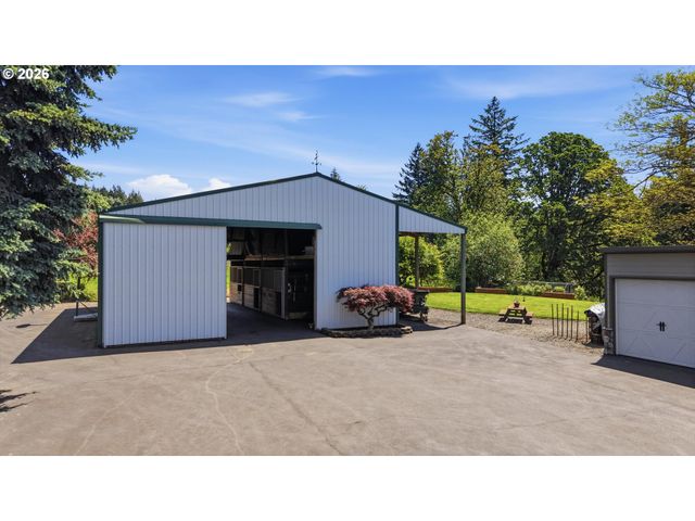 34430 Se COUPLAND Rd, Estacada, OR 97023