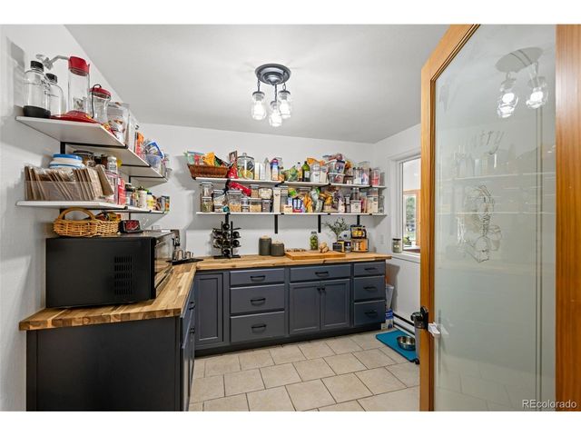 6025 Meadow Dr, Morrison, CO 80465