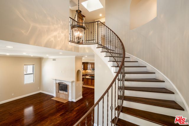 3838 TILDEN Avenue, Culver City, CA 90232