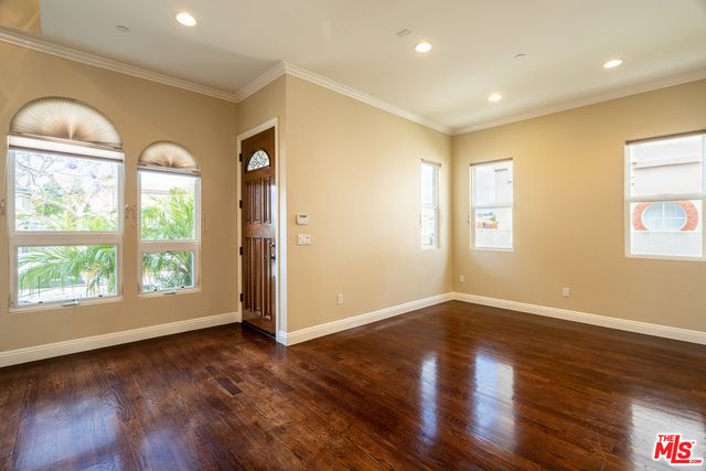 3838 TILDEN Avenue, Culver City, CA 90232