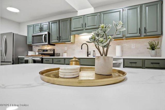 1508 Forest Park Rd, Louisville, KY 40223