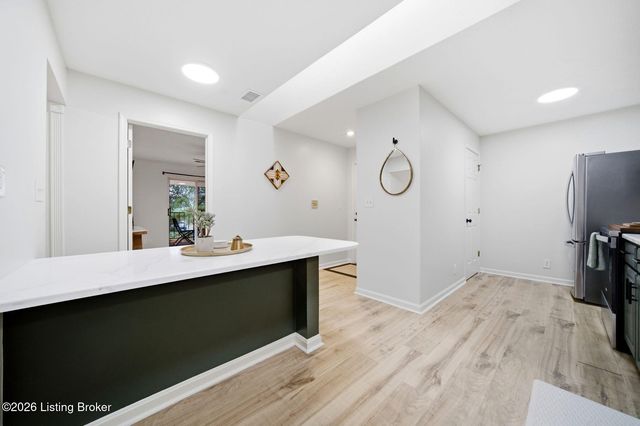 1508 Forest Park Rd, Louisville, KY 40223