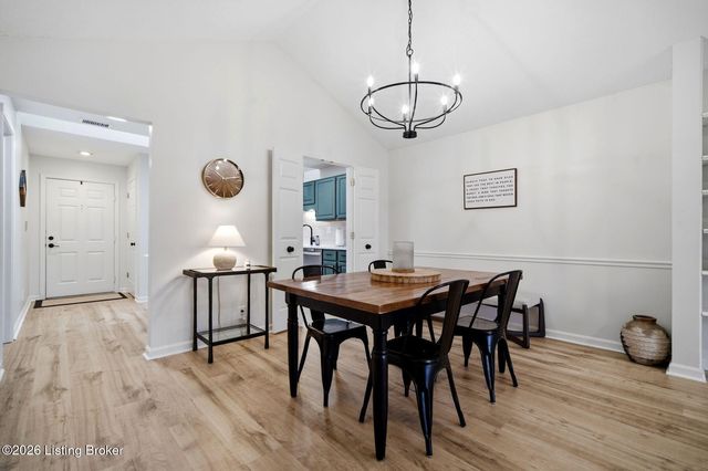 1508 Forest Park Rd, Louisville, KY 40223