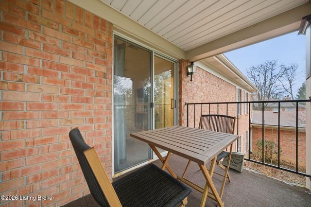 1508 Forest Park Rd, Louisville, KY 40223