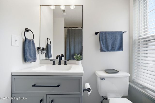 1508 Forest Park Rd, Louisville, KY 40223