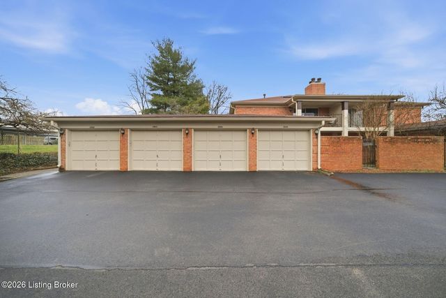 1508 Forest Park Rd, Louisville, KY 40223