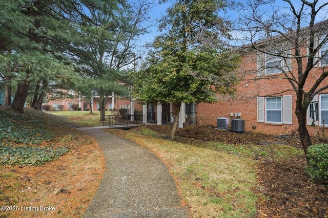 1508 Forest Park Rd, Louisville, KY 40223