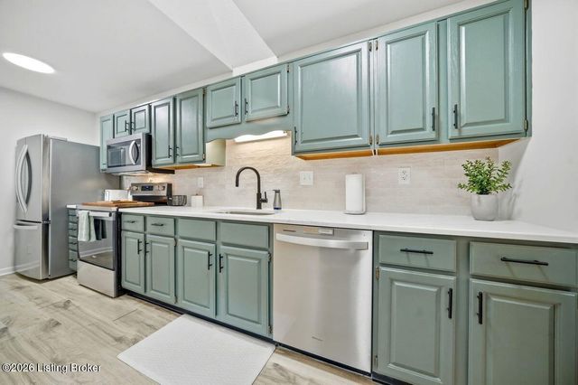 1508 Forest Park Rd, Louisville, KY 40223