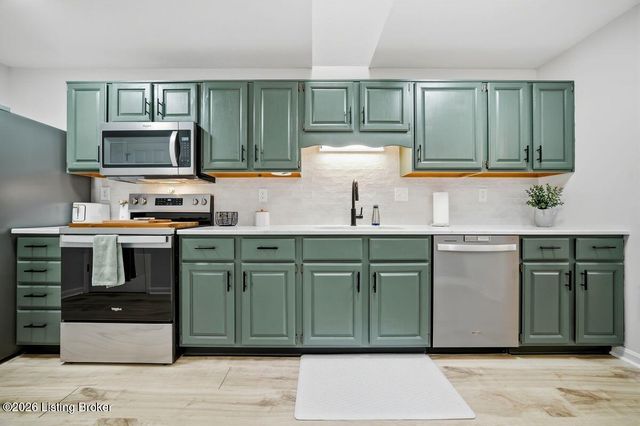 1508 Forest Park Rd, Louisville, KY 40223