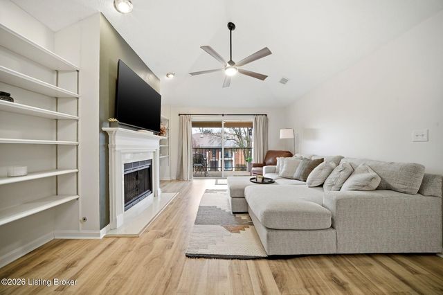 1508 Forest Park Rd, Louisville, KY 40223