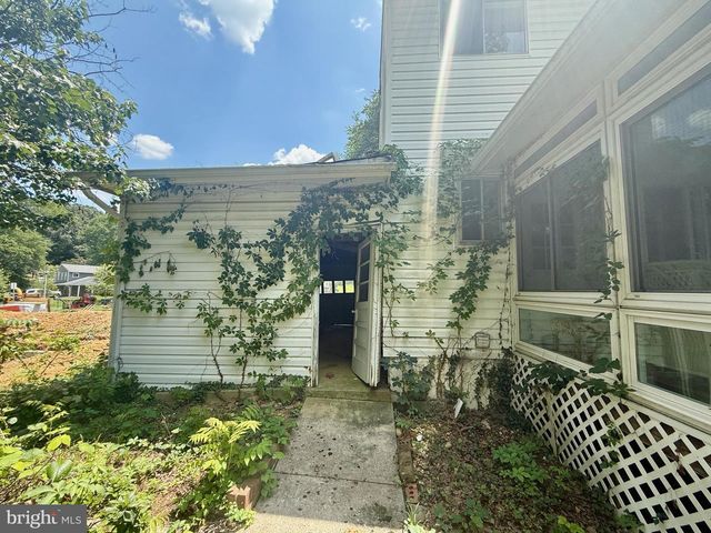 2206 PIERMONT DR, Fort Washington, MD 20744