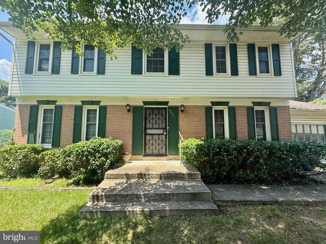 2206 PIERMONT DR, Fort Washington, MD 20744