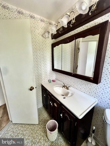 2206 PIERMONT DR, Fort Washington, MD 20744