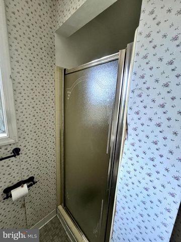 2206 PIERMONT DR, Fort Washington, MD 20744