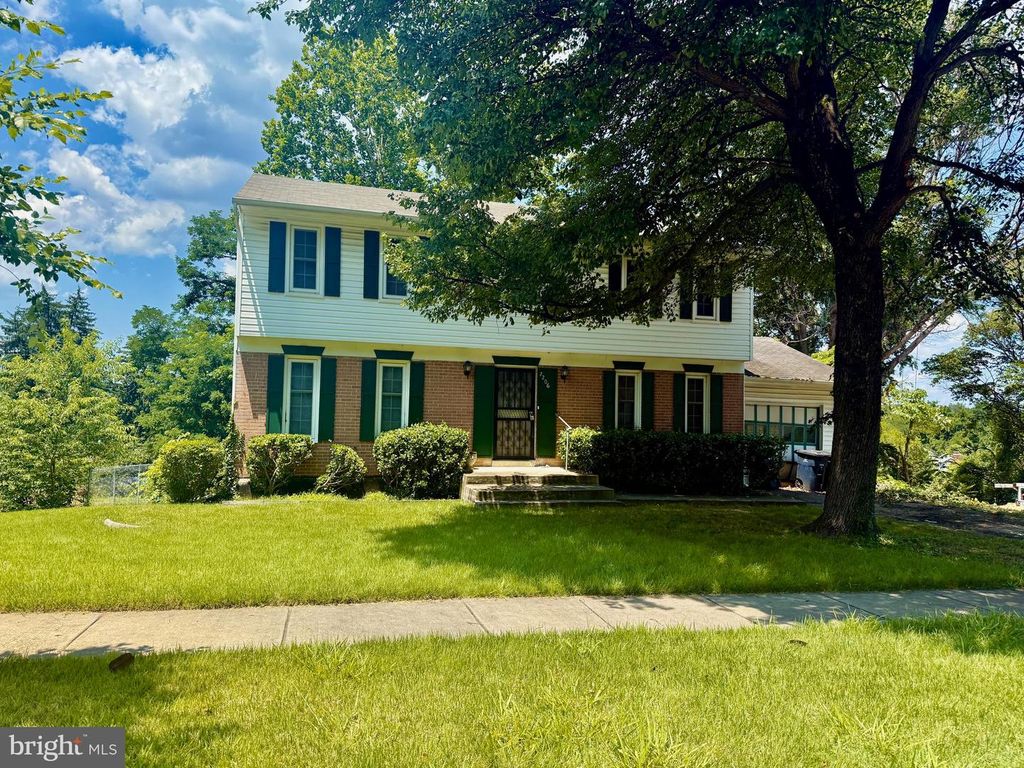 2206 PIERMONT DR, Fort Washington, MD 20744