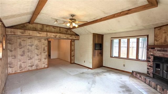 1209 SW Madison Street, Lee's Summit, MO 64081