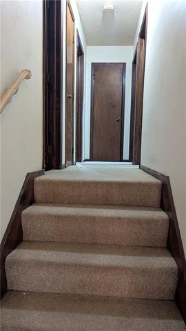 1209 SW Madison Street, Lee's Summit, MO 64081