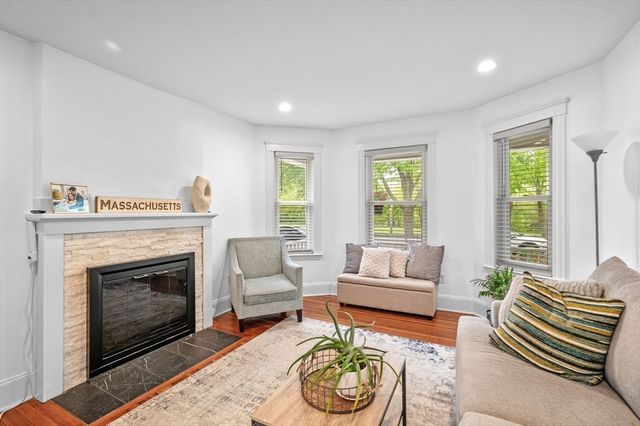 1530 Mystic Valley Parkway 1, Medford, MA 02155
