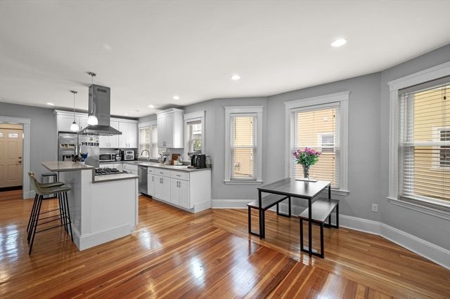 1530 Mystic Valley Parkway 1, Medford, MA 02155