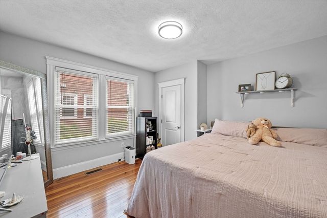 1530 Mystic Valley Parkway 1, Medford, MA 02155