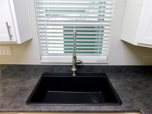 921 NE 13TH AVENUE, Ocala, FL 34470