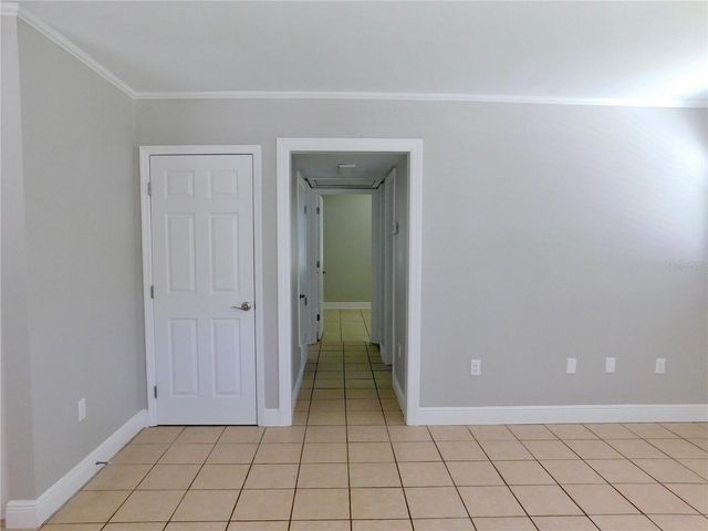 921 NE 13TH AVENUE, Ocala, FL 34470