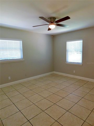 921 NE 13TH AVENUE, Ocala, FL 34470