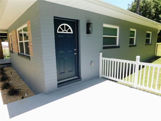 921 NE 13TH AVENUE, Ocala, FL 34470