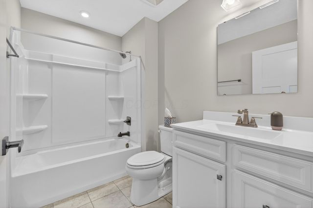 61 Firenze Road, Delaware, OH 43015