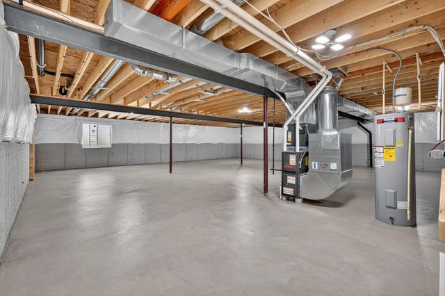 61 Firenze Road, Delaware, OH 43015