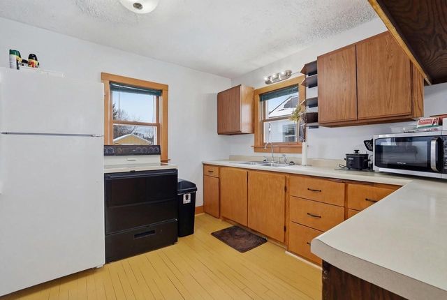 321 11TH STREET NORTH, Wisconsin Rapids, WI 54494