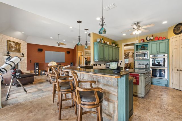 719 Joy, Rhome, TX 76078