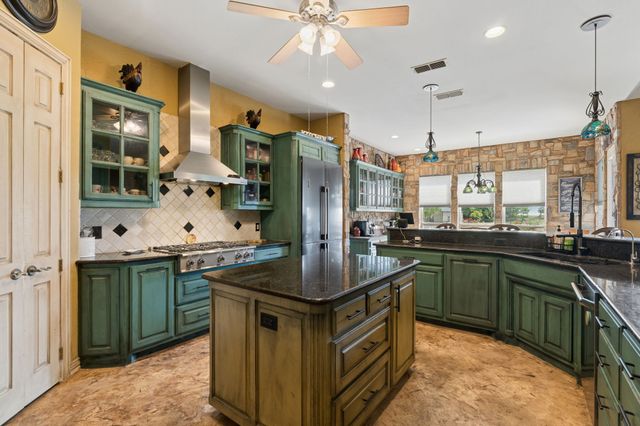 719 Joy, Rhome, TX 76078