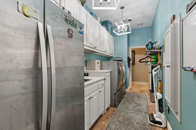 719 Joy, Rhome, TX 76078