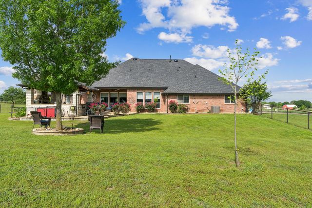 719 Joy, Rhome, TX 76078