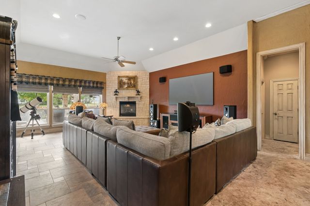 719 Joy, Rhome, TX 76078