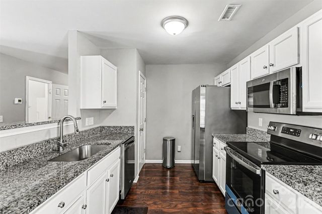 306 Cayman Way, Charlotte, NC 28217