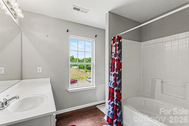 306 Cayman Way, Charlotte, NC 28217