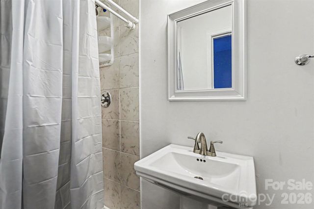 306 Cayman Way, Charlotte, NC 28217