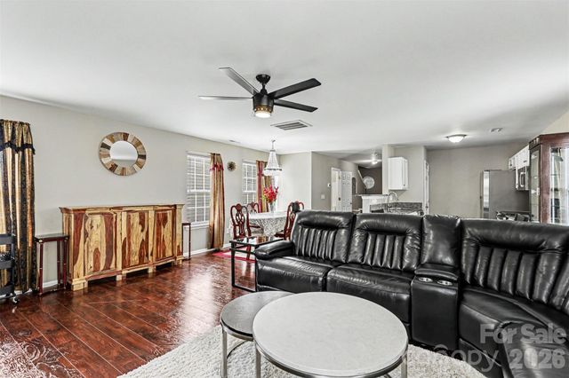 306 Cayman Way, Charlotte, NC 28217
