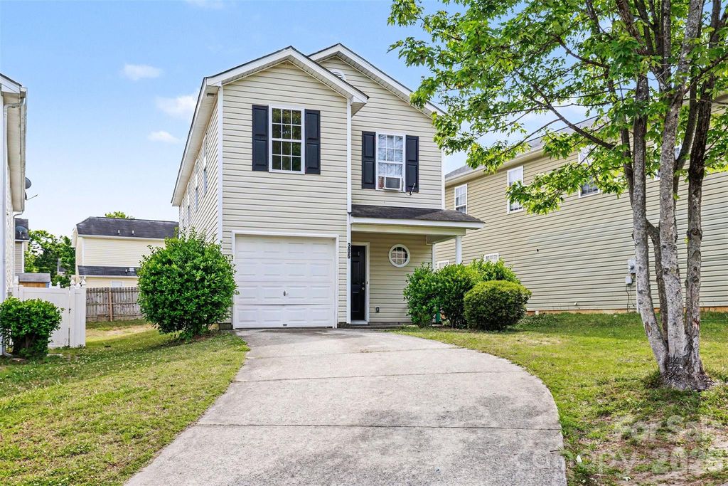 306 Cayman Way, Charlotte, NC 28217