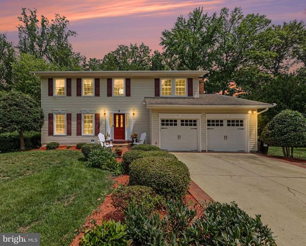 16101 INDUS DR, Woodbridge, VA 22191