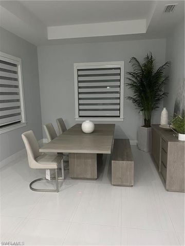 3677 8th AVE NE, Naples, FL 34120