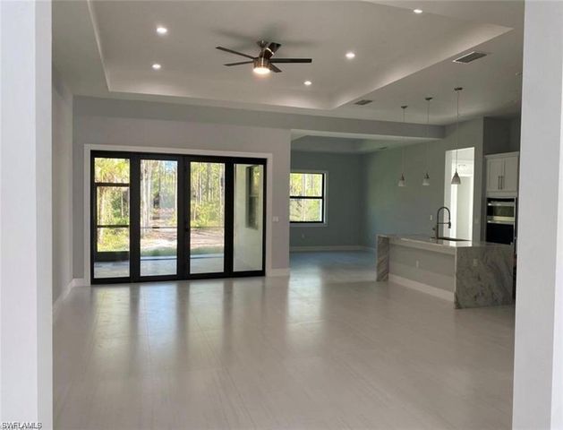 3677 8th AVE NE, Naples, FL 34120