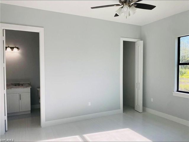 3677 8th AVE NE, Naples, FL 34120