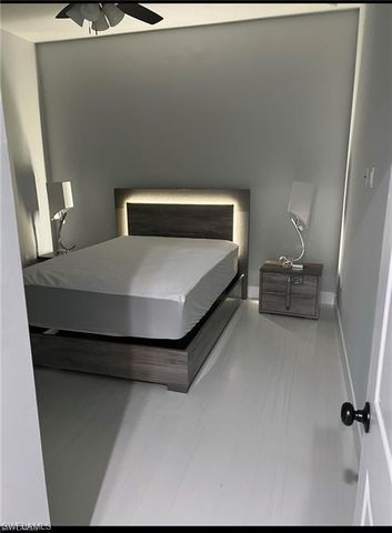 3677 8th AVE NE, Naples, FL 34120