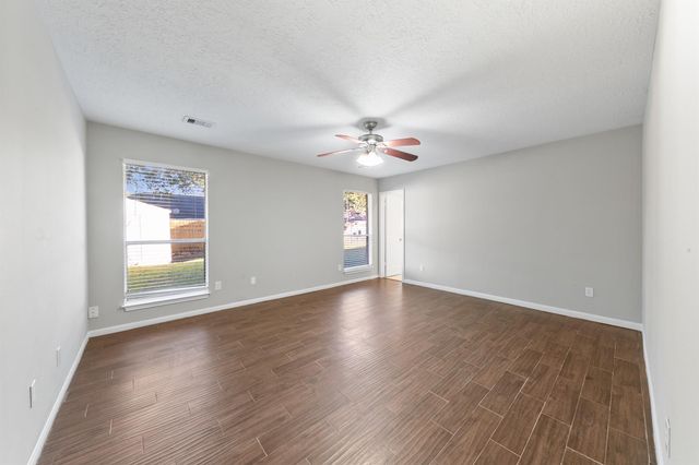 802 Foxglove Drive, Missouri City, TX 77489